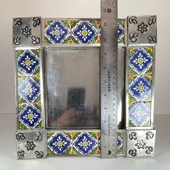 Mexican talavera tile tin frame - Picture 8 of 10